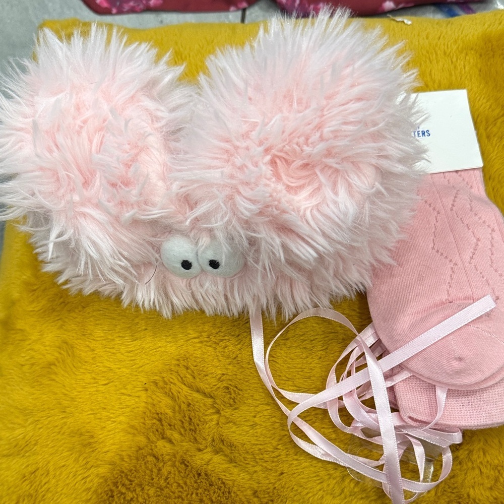 Fluffy Pink headband and socks (combo)